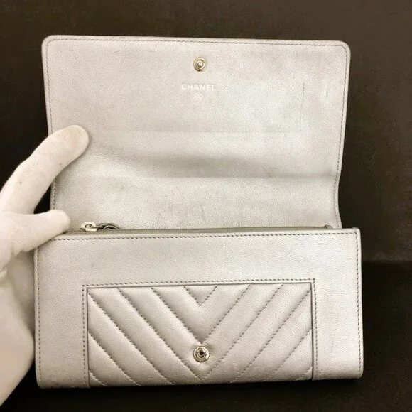 CHANEL Mademoiselle CC Logo Leather Long Bifold Wallet Silver/2BJ1823 - Picture 5 of 8